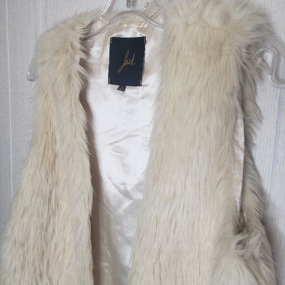 Jack ivory Scotlyn faux fur long open front vest size small - Picture 7 of 9
